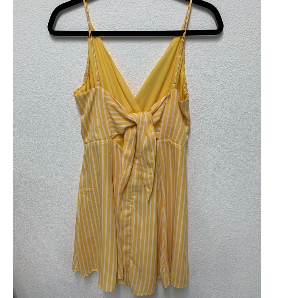 Lulu’s Jayla Yellow Striped Tie-Back Skater Dress, Size M - Picture 4 of 10
